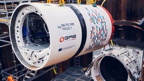 bne intellinews poland puts gazprom owned pipeline company