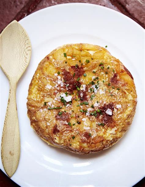 Tortilla aux pommes de terre et à la sobrassada pour 2 personnes