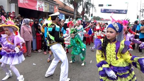 DRUM BAND MARCHING BAND SD NEGERI DI KARNAVAL TANJUNG YouTube