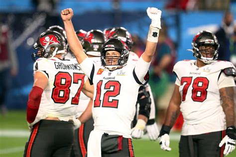 Watch Tampa Bay Buccaneers Reveal Super Bowl Lv Rings In Amazing Video