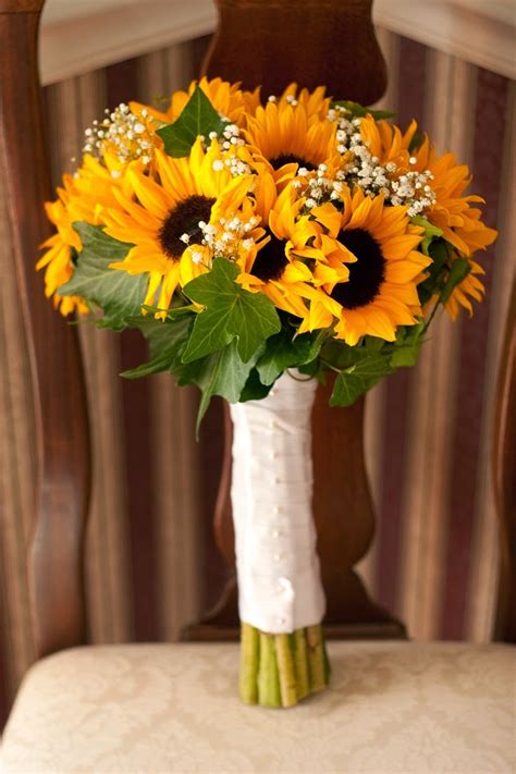 Wedding Stuff Ideas: Sunflower Wedding Bouquets