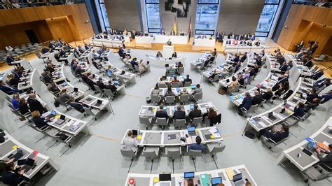 Niedersachsen Bremen Landtag Beschlie T Haushalt Von Milliarden