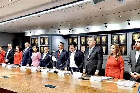 Pri Expulsa A Osorio Chong Ruiz Massieu Y M S Senadores Por Falta De