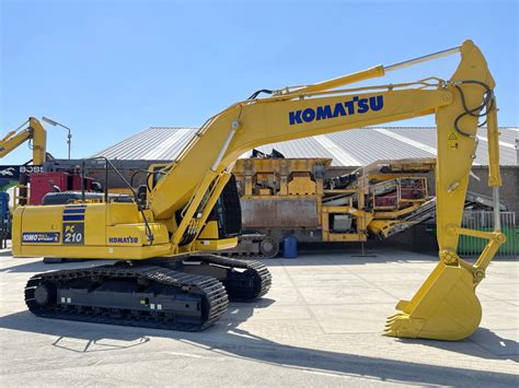 Komatsu Pc M Excavator Boss Machinery