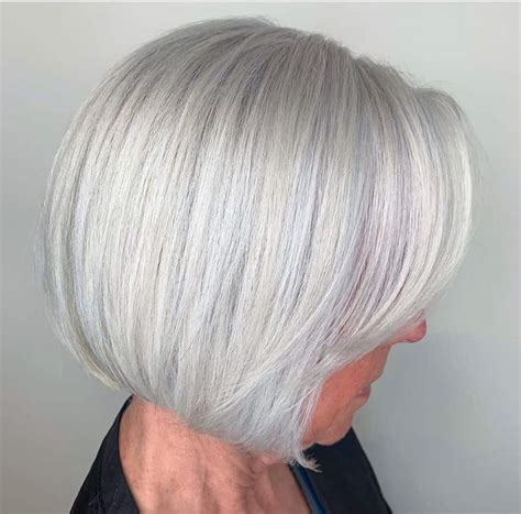 26 Flattering Bob Haircuts For Women Over 50