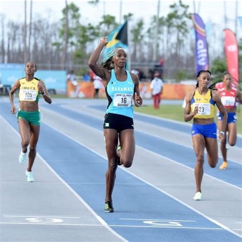 NACAC Day 2 Miller Uibo Ends Season In Victory Jamaica Takes Both