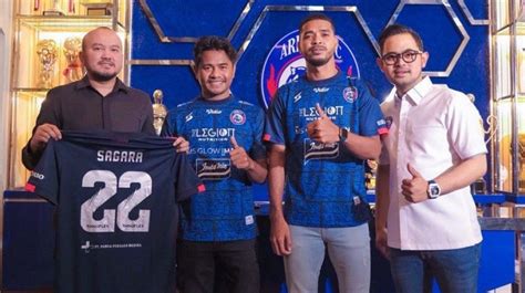 Target Juara Arema Fc Tak Main Main 3 Pemain Baru Diperkenalkan Di Kloter 2