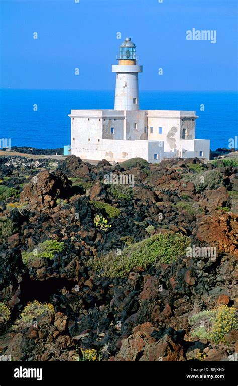 Faro Dell Isola Di Pantelleria Immagini E Fotografie Stock Ad Alta