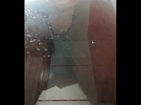 Grosso Dildo Nel Culo In Doccia XVIDEOS