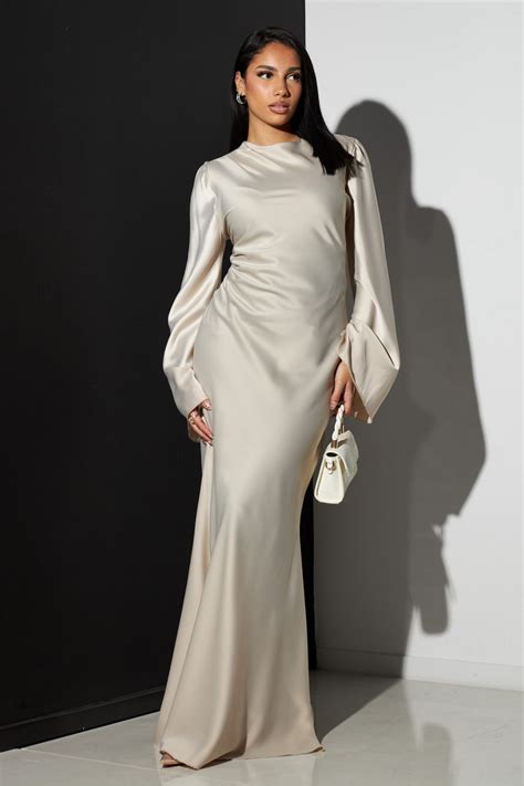 Robe Longue Satin E Beige Brentiny Paris