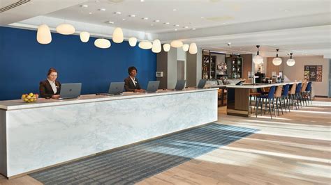 Photos and Reviews | Hyatt Place London Heathrow Airport