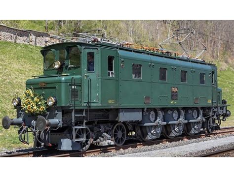 Schweizerische Bundesbahnen SBB CFF FFS 10703 HO Fir Green Scheme