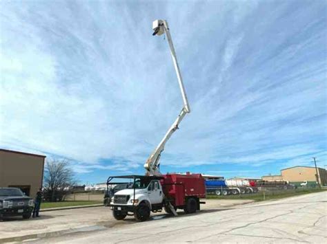 Ford F750 Forestry Bucket Truck 2000 Bucket Boom Trucks