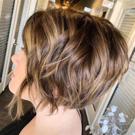 50 Hottest Stacked Haircuts To Try In 2023 Stacked Haircuts Brown