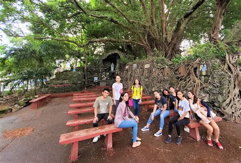 mybeautifulILOILO: OTON: A Historical Town to Match