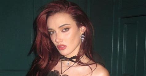 Singer Olivia OBrien Identifies Herself As NBA Fan In Viral Boob Moment Celebrity News