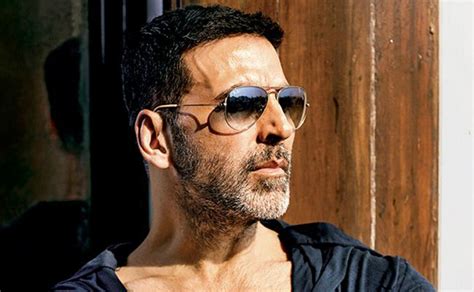 Akshay Kumar Biography Height Weight Age Wife Kids Net Worth Facts