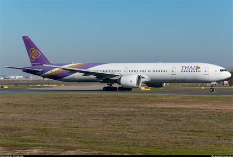 HS TKP Thai Airways Boeing 777 3ALER Photo By Daniel Apfel ID 1410583