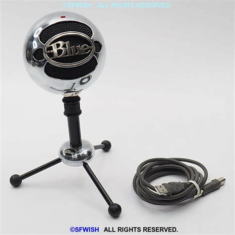 Blue Snowball Usb Microphone With Stand Brushed Aluminum