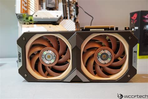 Hands On With The Chonky ASUS GeForce RTX 4080 Noctua Edition Graphics