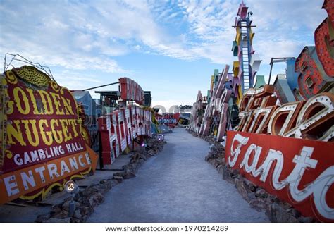 323 Horseshoe Las Vegas Images, Stock Photos & Vectors | Shutterstock