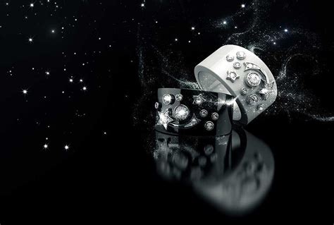 Chanel Jewellery Brings You The Magic Of A Starry Night In Cutting Edge