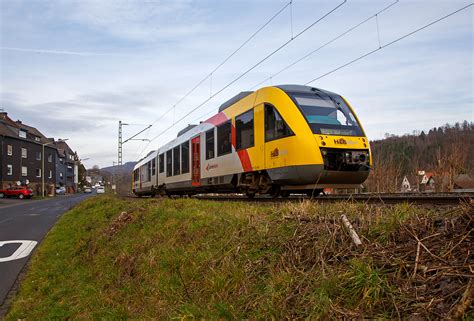 Der VT 265 95 80 0648 165 8 D HEB 95 80 0648 665 7 D HEB Ein Alstom