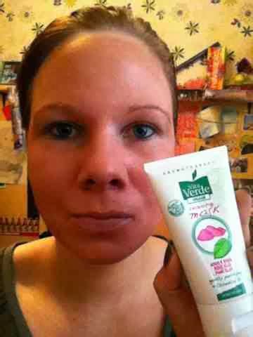 La Vie D Une Jeune Blonde En 2014