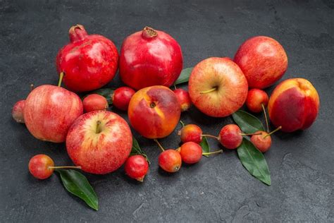 Vista Lateral Cercana Frutas Las Apetitosas Cerezas Nectarinas Manzanas