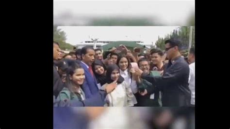 Video Viral Detik Detik Pose Dua Jari Di Acara Dukungan Untuk Jokowi 3