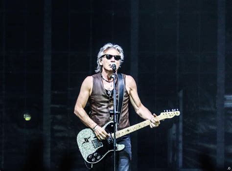 Ligabue Esce Una Canzone Senza Tempo Il Brano Dedicato A Roma