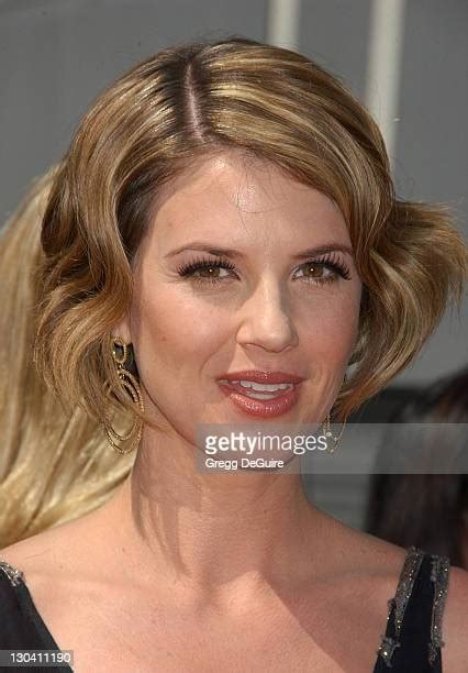 Hot Sexy Megan Ward Bikini Pics