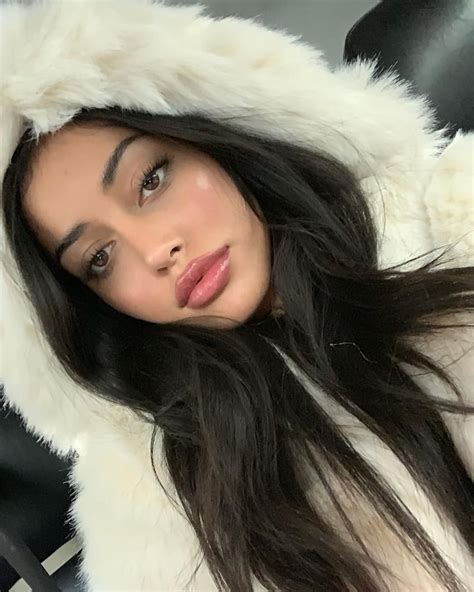 3840x2160px 4k Free Download Cindy Kimberly Wolfiecindy Instagram Hd Phone Wallpaper Pxfuel