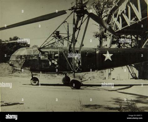 Focke Achgelis (Germany) Fa-223 Stock Photo - Alamy