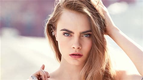 Cara Delevingne English Model Celebrity Girls Women Model