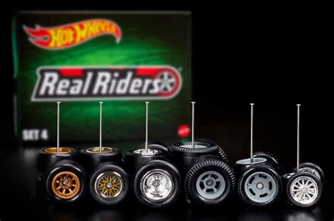 Hot Wheels Red Line Club Cars HWRLC