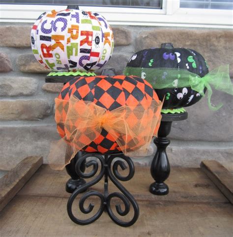 Modge Podge Pumpkins So Easy And Sooo Much Great Fabric Out There To