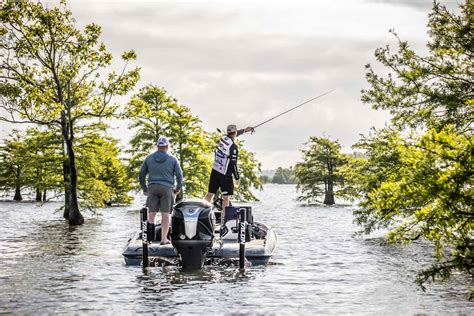 Elite Analysis Santee Cooper Lakes Day 2 Bassmaster