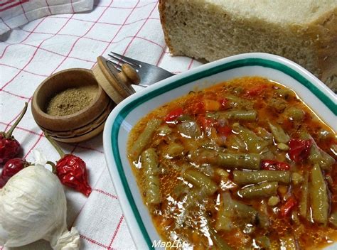 ОТ ТЕФТЕРИТЕ НА МАРГИ...: ЗЕЛЕН БОБ ЯХНИЯ | Кулинария, Летние блюда, Зелень