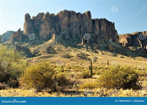 Superstition Mountain In Arizona Stock Image Image Of Cactus Beauty