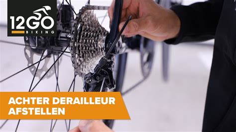 Hoe Stel Je De Achterderailleur Van Je Fiets Af Youtube