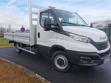 Camion Plateau IVECO Daily Neuf