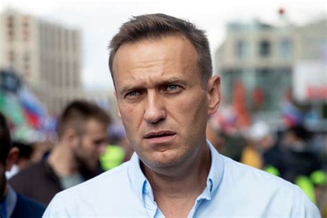 Russie Lopposant Alexeï Navalny Entre La Vie Et La Mort