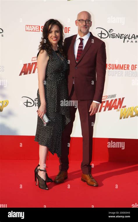 Peyton Reed And His Wife Attending The Premiere Of ‘ant Man Et La Guepe At Disneyland Paris In