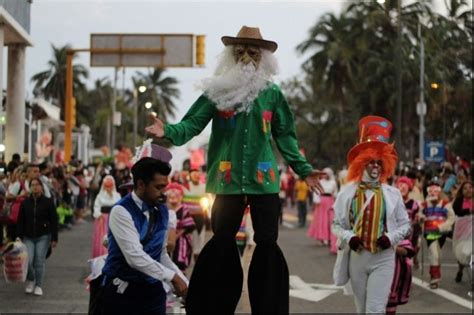 Una Limosna Para Este Viejo Origen De La Tradición De Año Nuevo