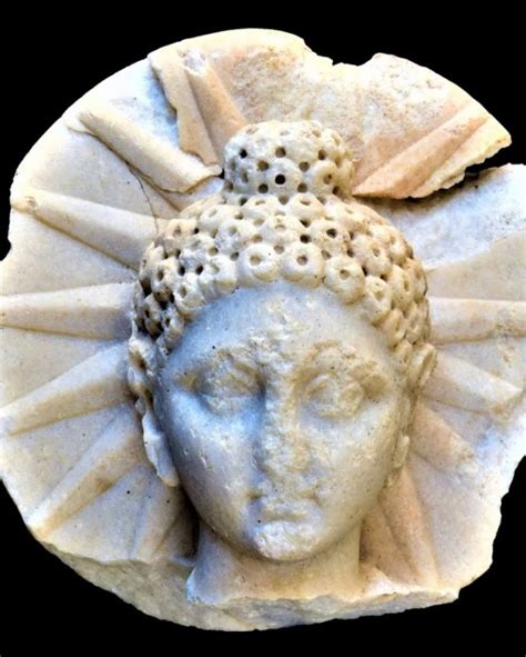 Statue of Buddha unearthed at temple in Berenice - Egypt Museum