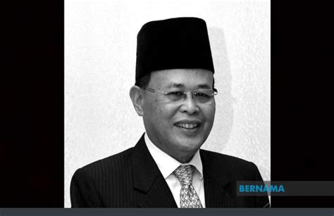 Bekas Menteri Besar Johor Dato Osman Sapian Meninggal Dunia TVS