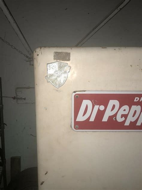 1950s Drpepper Vending Machine 1975363119