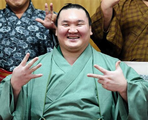 43度目優勝の横綱白鵬「背中にずしりと重いものがありました」【一問一答】スポーツデイリースポーツ Online