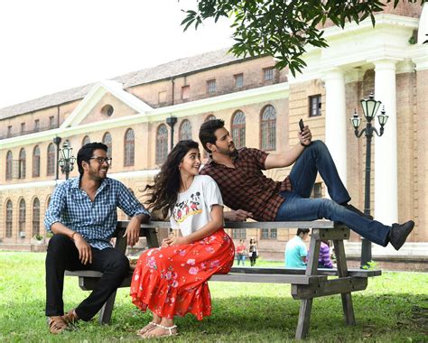 Choti Choti Baatein Song New Still From Maharshi - Social News XYZ